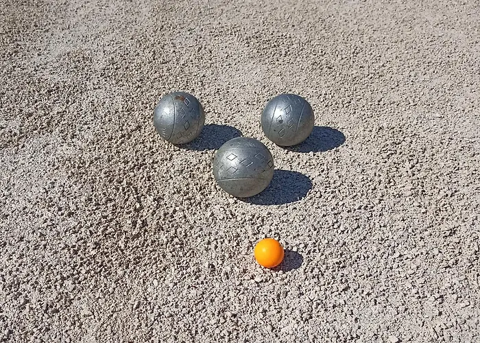 - Le Clos De R&r Hébergement de vacances *