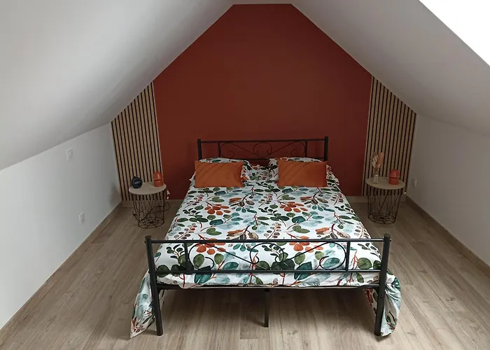 - Le Clos De R&r Hébergement de vacances Cambron